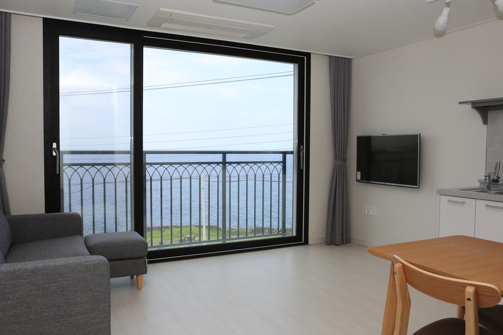 ג'גו Plumeria Pension מראה חיצוני תמונה