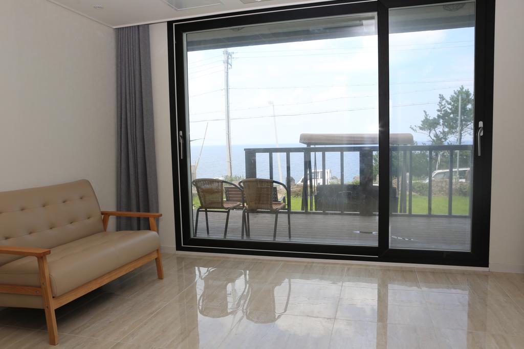 ג'גו Plumeria Pension מראה חיצוני תמונה